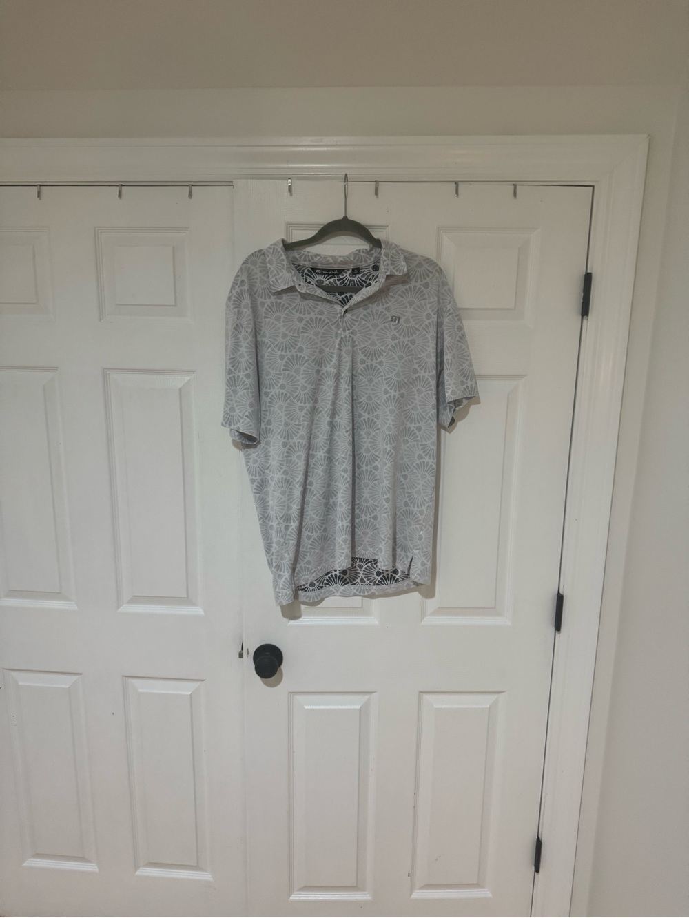 Travis Mathew Light Gray Floral-Pattern Polo